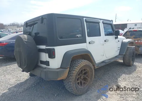 2015 Jeep Wrangler Unlimited Sport z USA, uszkodzony, nr VIN 1C4BJWDG3FL667300